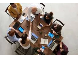 إتقان إدارة الأفراد والتميز في قيادة الفريق