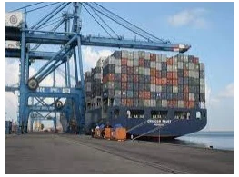 الميكنة الحديثة لأعمال الشحن والتفريغ