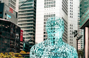 مستقبل الإعلان في عصر البيانات الضخمة والذكاء الاصطناعي