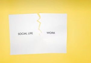 الذكاء العاطفي لتحقيق التوازن بين العمل والحياة