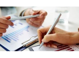 كتابة التقارير الإعلامية والصحفية