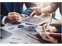 الحاسب الآلي في التحليل المالي