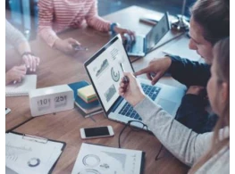 تكنولوجيا الإدارة المالية والتخطيط المالي الاستراتيجي